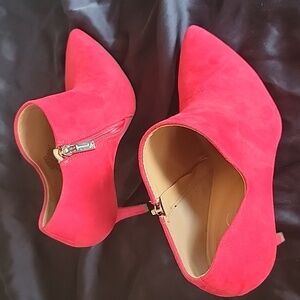Jessica Simpson Red Bootie heals